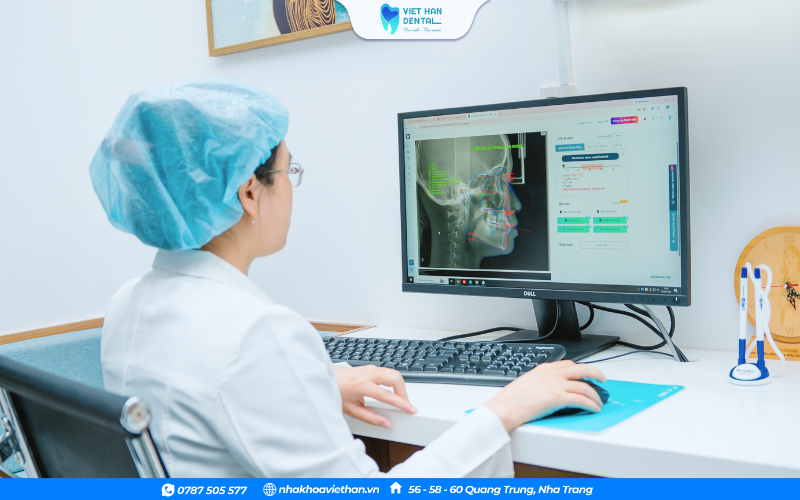 Quy trình niềng răng được thực hiện theo các bước rõ ràng